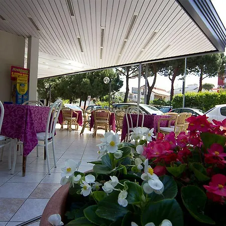 Tenerife Hotel 2*